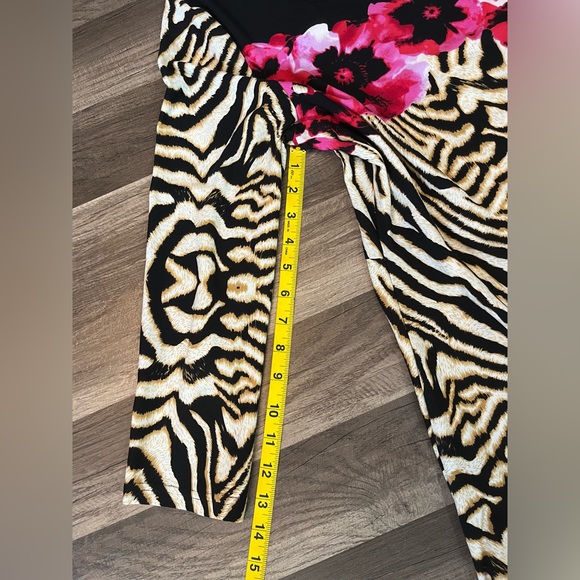 INVESTMENTS WOMEN'S FLORAL/ANIMAL PRINT ASYMMETRICAL TUNIC SIZE L - Picture 8 of 9